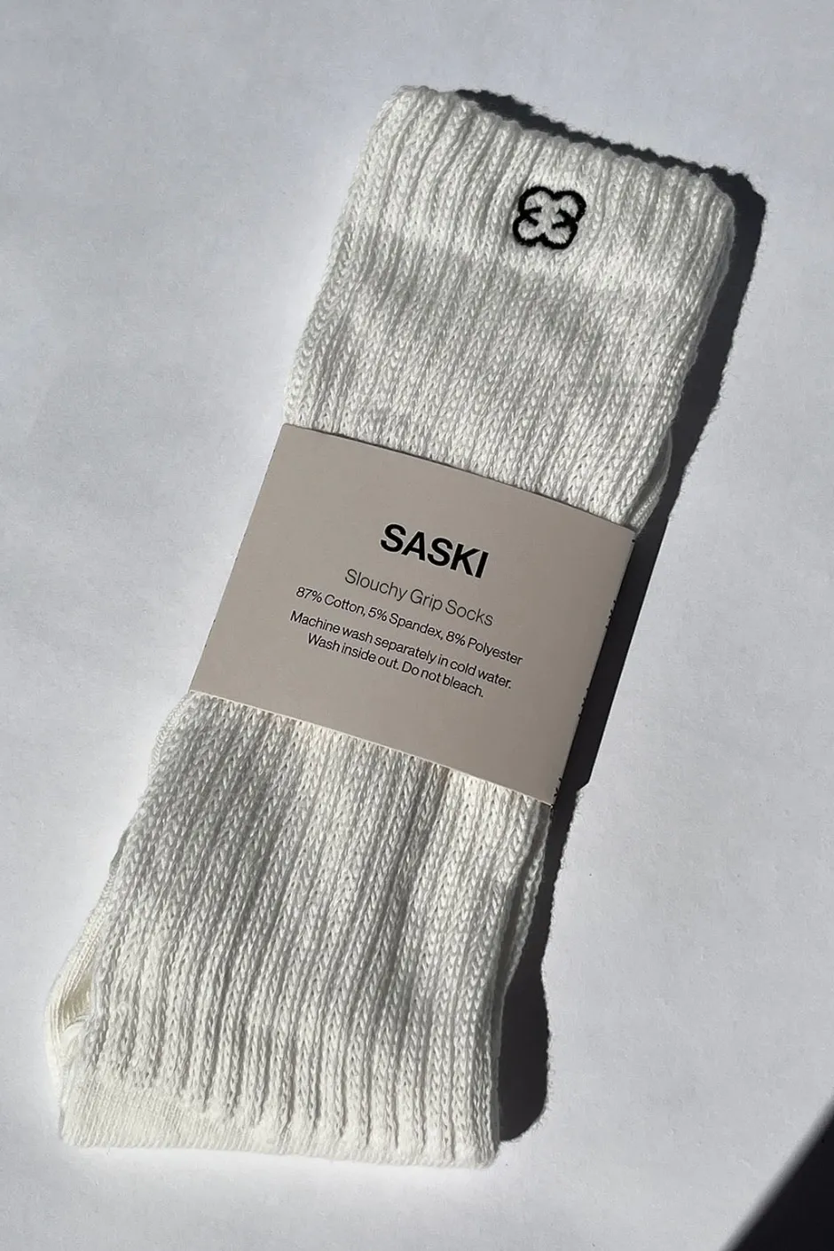 SASKI Accessories | Slouchy Grip Socks | White